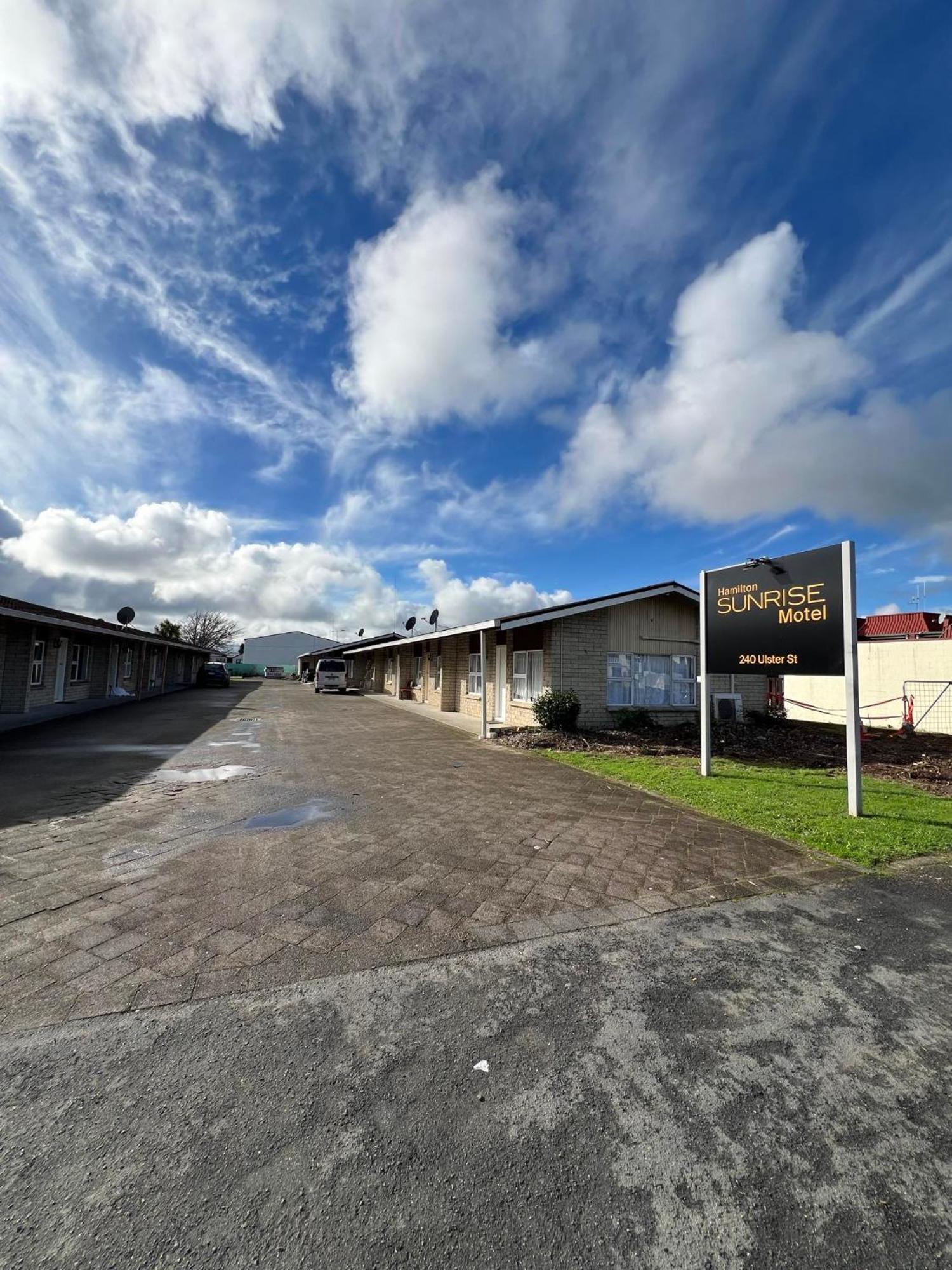Hamilton Sunrise Motel Esterno foto